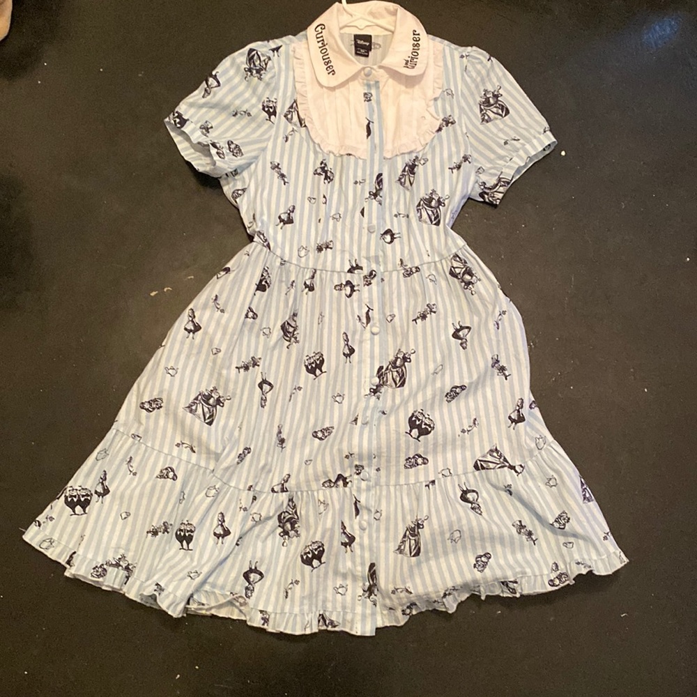 Blue HotTopic Alice in Wonderland Dress
